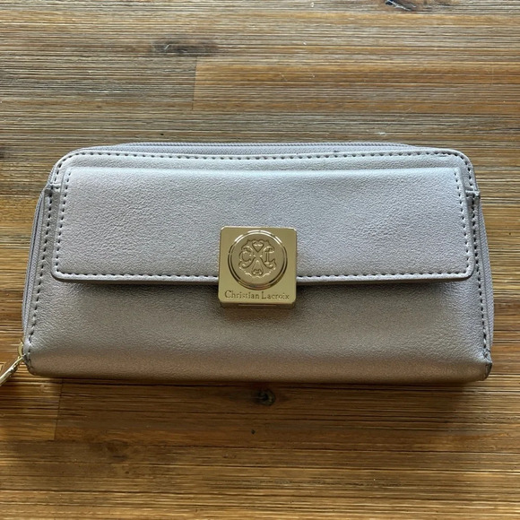 Christian Lacroix champagne wallet with gold hardware.‎ EUC - Picture 1 of 8